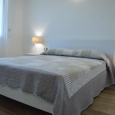 Cristina 2 Apartamento Peschiera del Garda